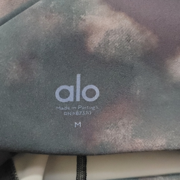 ALO Yoga Solarized High-Rise Tie-Dye Leggings Oxblood Size M - Picture 14 of 16